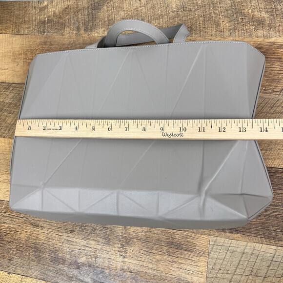 FINELL Axis Diamond Print Tote Convertible Bag‎ - Picture 6 of 12